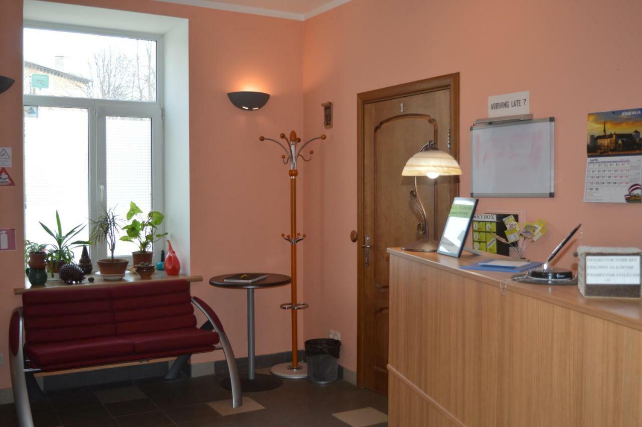 Gogol Park Vandrarhem Riga Exteriör bild