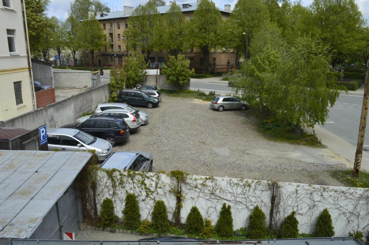 Gogol Park Vandrarhem Riga Exteriör bild